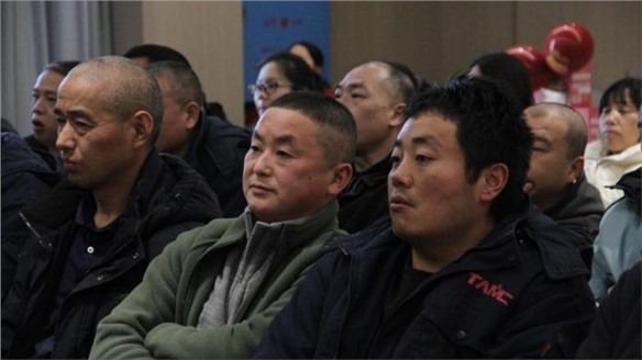 “共鑒輝煌，同繪新章 ”---共慶火炬安泰 2024 年終盛典